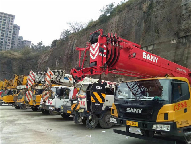 五华县吊车出租按什么计费？台班费、单次费、里程费怎么算？