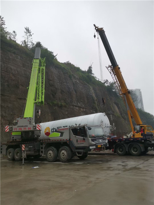 五华县“不怕风雨冻”—— 吊车的 “恶劣环境适应” 技术